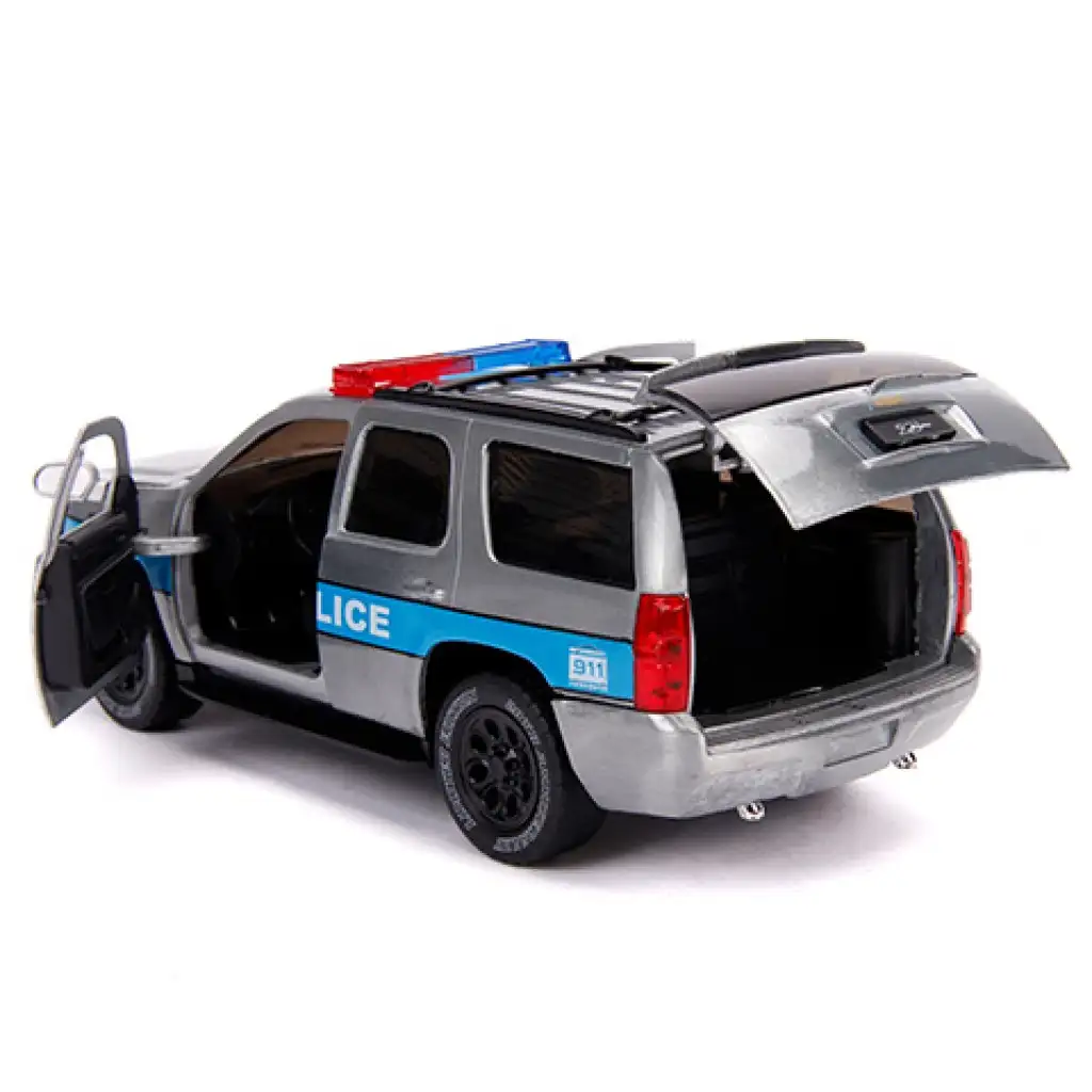 2010 Chevy Tahoe метален автомобилен модел 1/24 - Simba Toys изображение 4