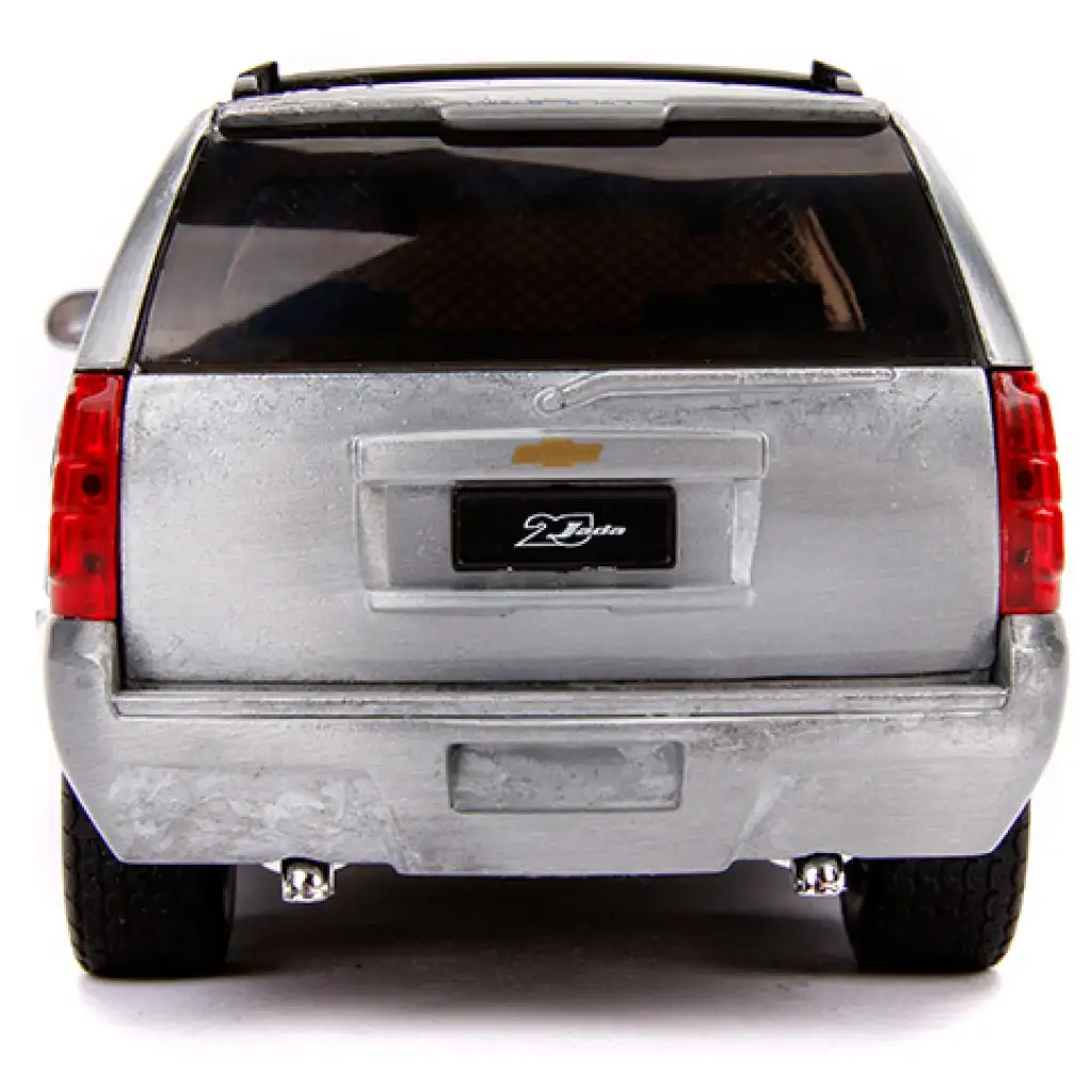 2010 Chevy Tahoe метален автомобилен модел 1/24 - Simba Toys изображение 6