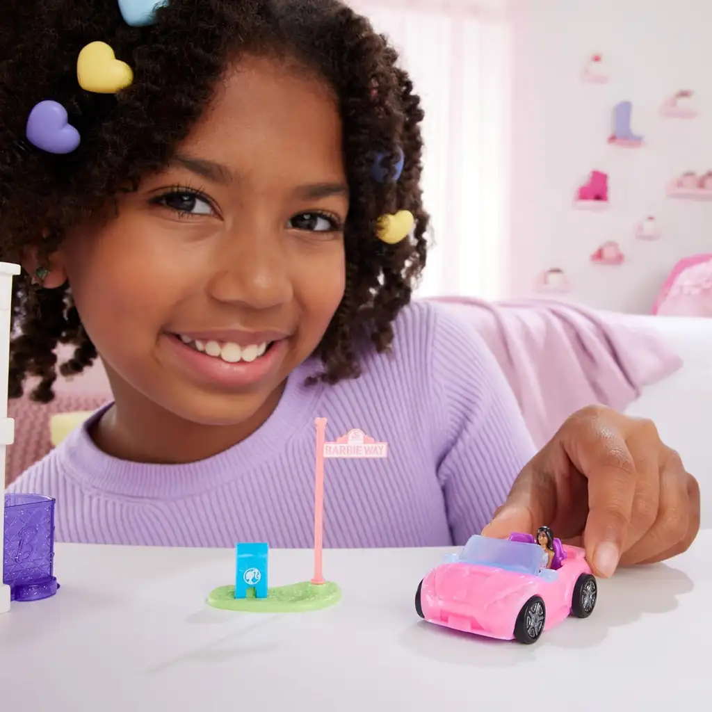 Barbie: Мини BarbieLand превозни средства - Мечтан автомобилен комплект - Mattel изображение 4
