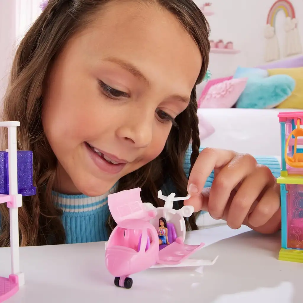Barbie: Мини BarbieLand превозни средства - Сет за мечтан самолет - Mattel изображение 4