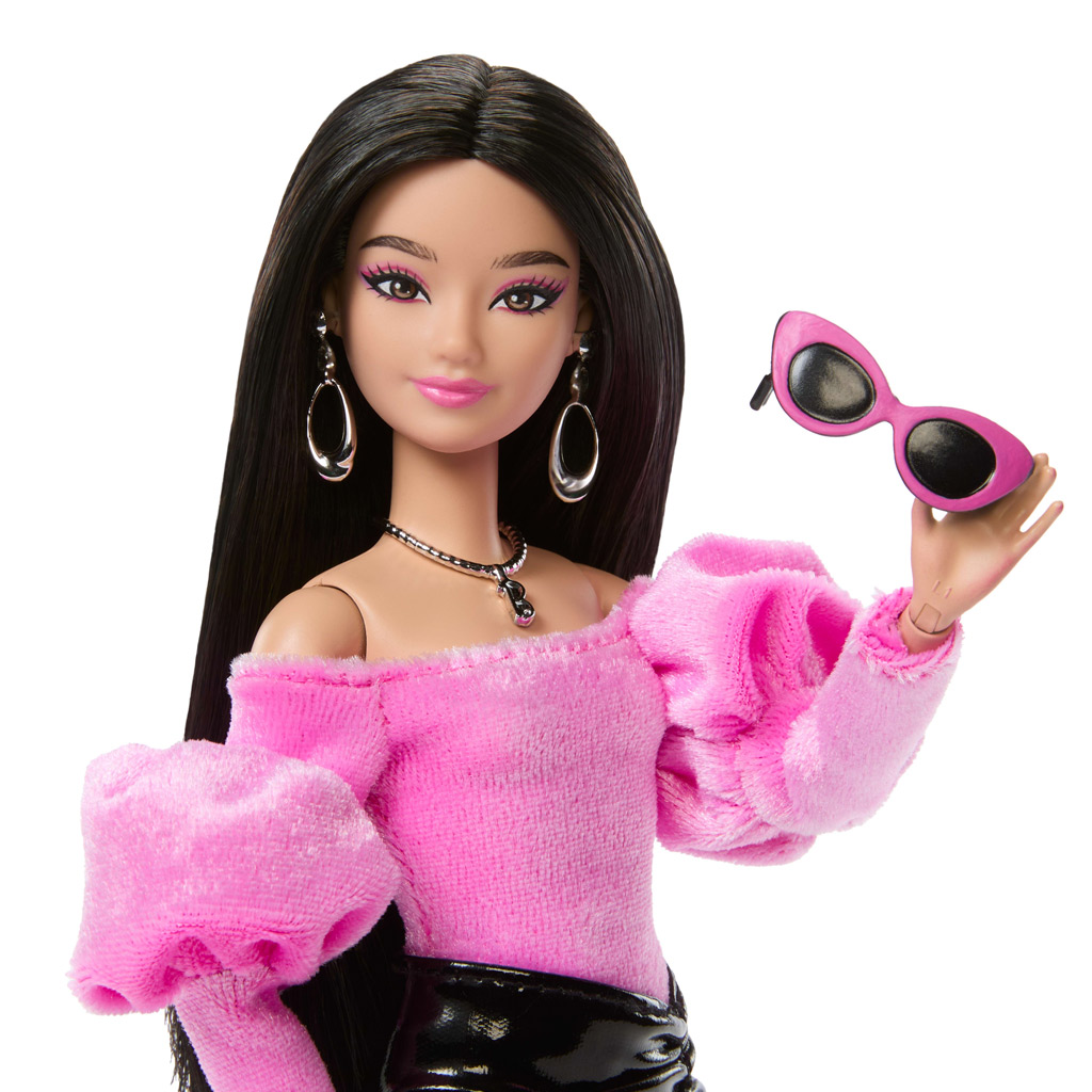 Barbie Модерни Приятелки - Черна Минипола - Mattel изображение 3