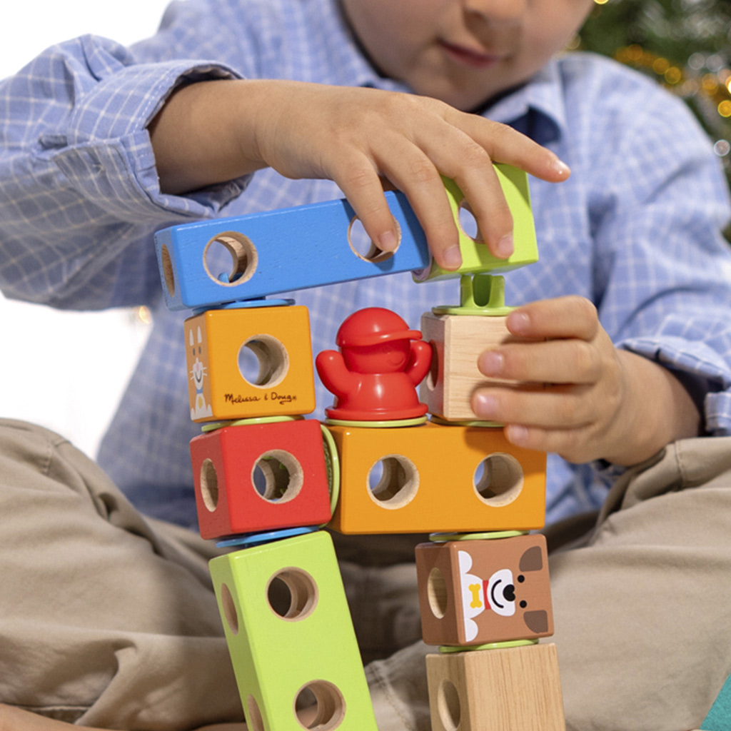 Blockables: Градска дървена строителна играчка - Melissa & Doug изображение 4