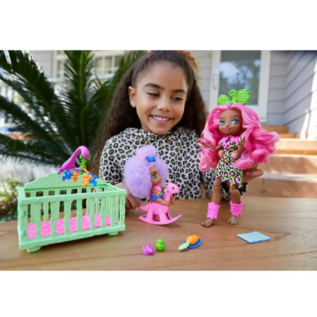 Cave Club: Играчка комплект за детегледачка с аксесоари - Mattel изображение 6