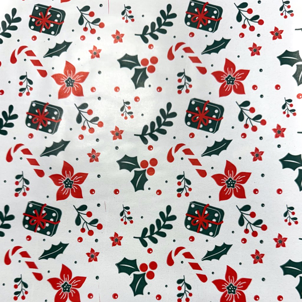 Червена опаковъчна хартия с коледни мотиви 200x70cm изображение 1