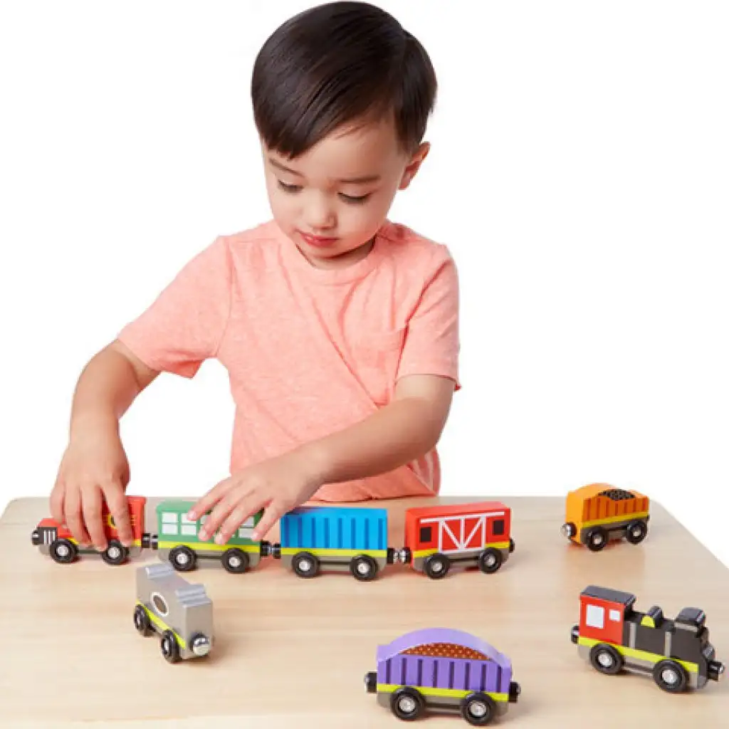 Дървен влак комплект 8 части - Melissa & Doug изображение 2