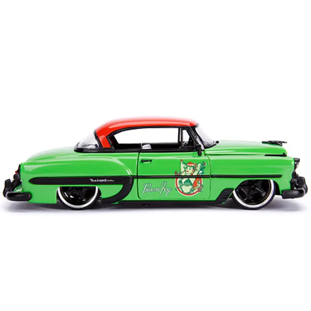 DC Comics: Фигура на Отровната целувка и метален автомобилен модел 1953 Chevy Bel Air 1/24 - Simba Toys изображение 3