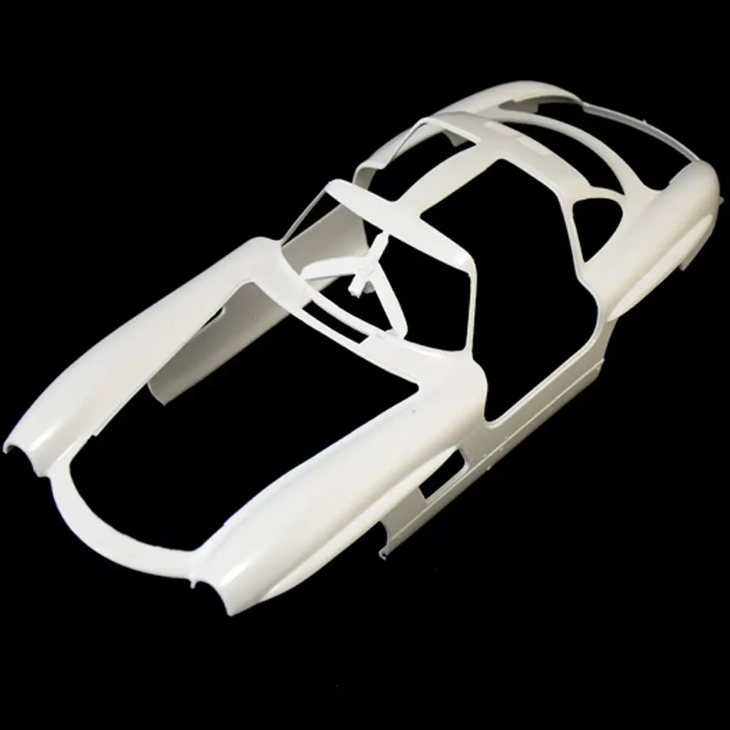 Italeri 1/16 Mercedes-Benz 300SL Gullwing автомобилен модел изображение 3