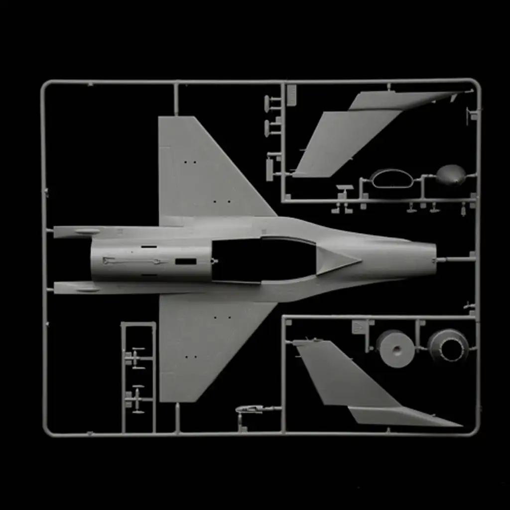 Italeri 1/48 F-16C Fighting Falcon самолетен модел изображение 7