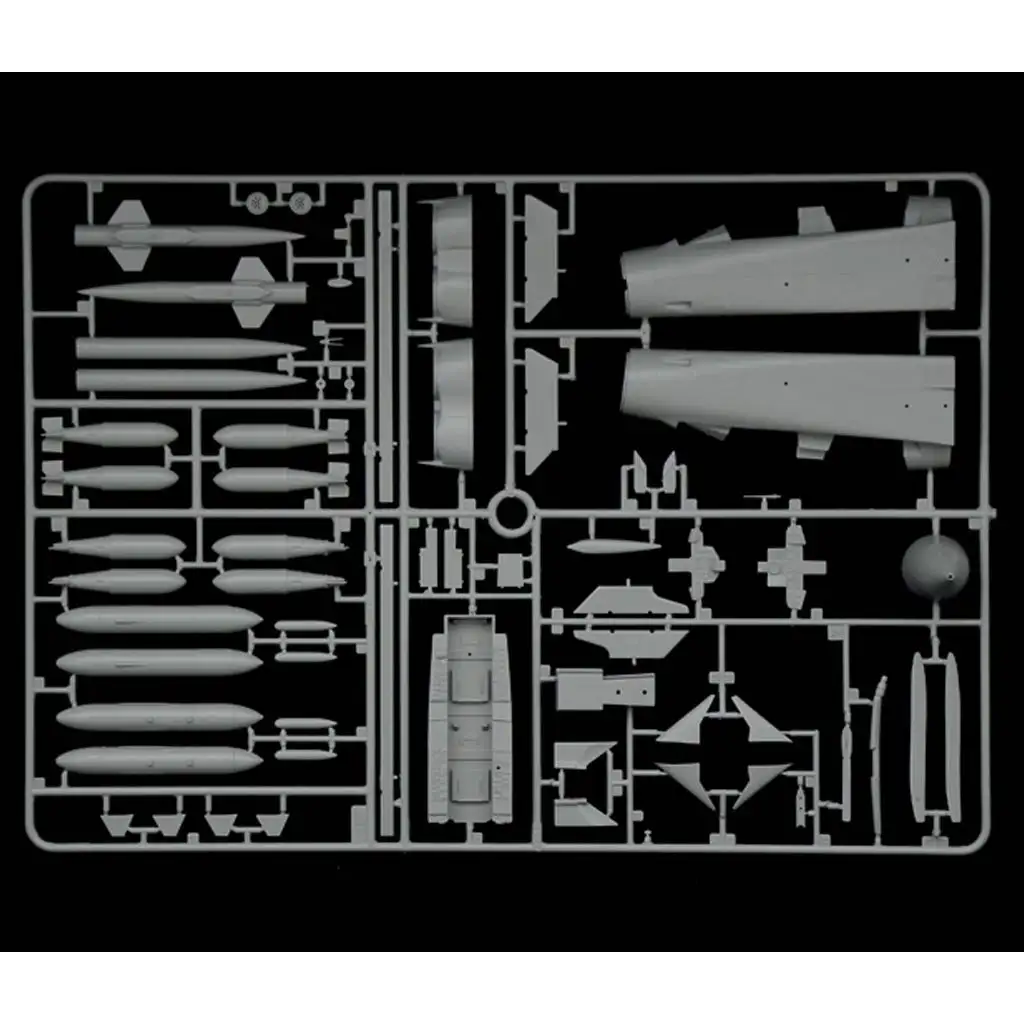 Italeri 1/48 Tornado GR.1/IDS модел на самолет изображение 4