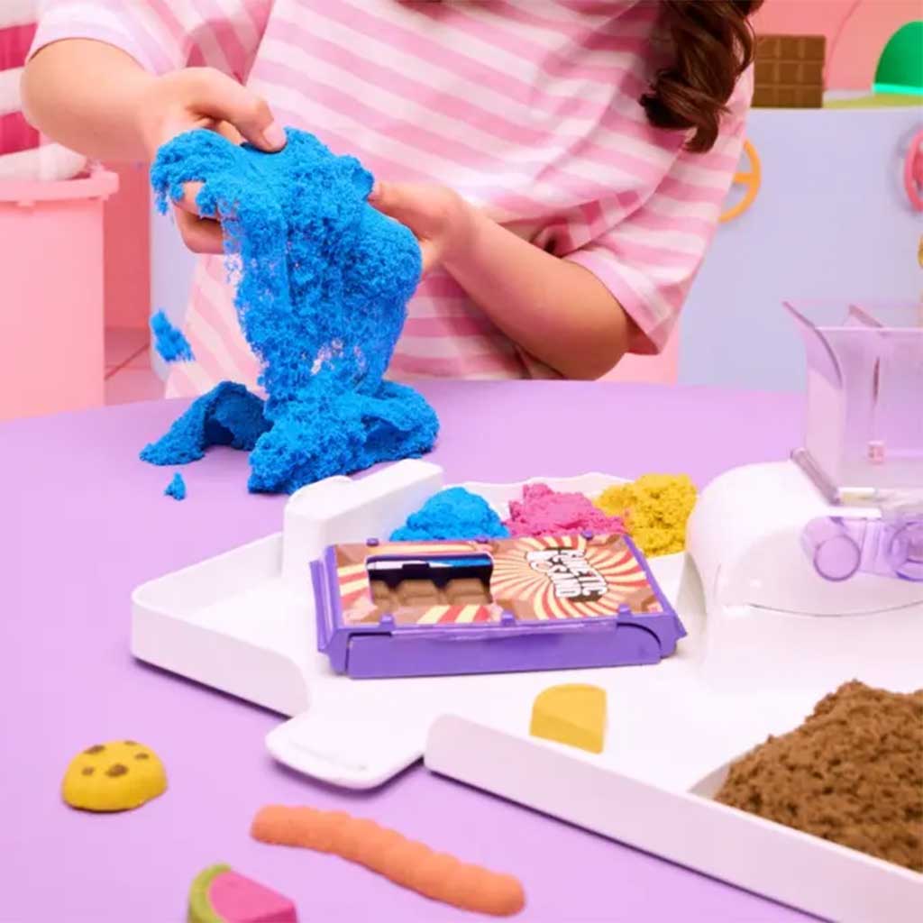 Kinetic Sand: Сладкарница комплект с пясъчна глина - Spin Master изображение 2