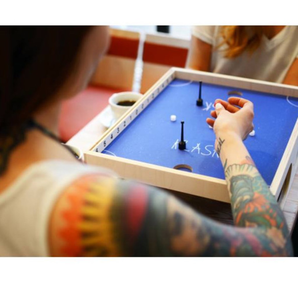 Klask игра за сръчност изображение 3