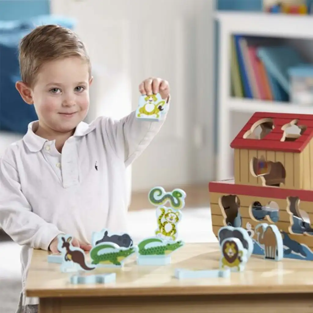 Корабът на Ной форма-съответстваща игра - Melissa & Doug изображение 3