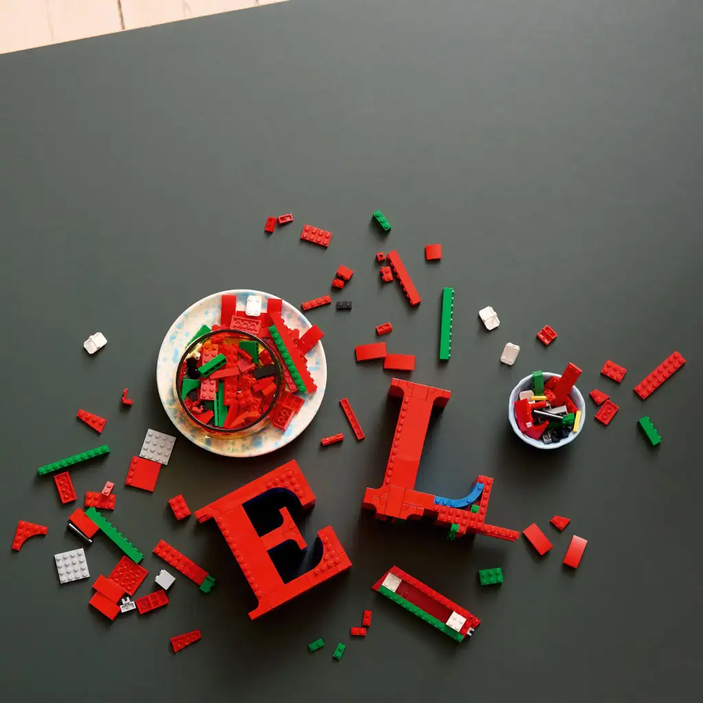 LEGO® ART: LOVE декоративен надпис (31214) изображение 4