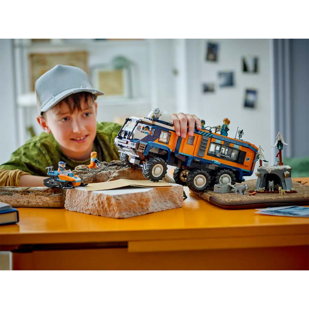 LEGO® City: Арктически изследователи подвижна лаборатория (60471) изображение 6