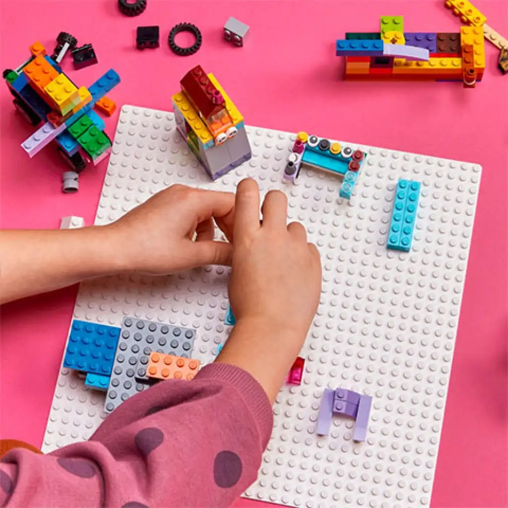 LEGO® Classic: Бял основен панел (11026) изображение 3