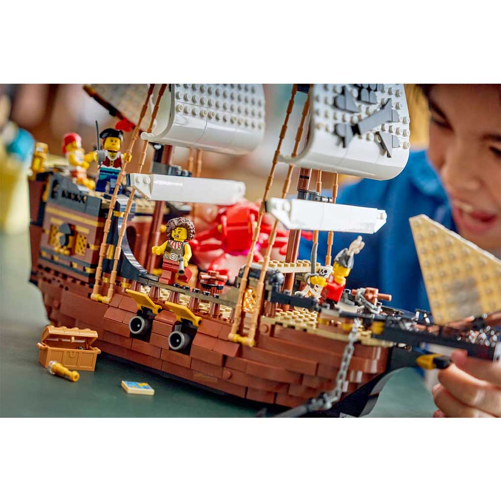 LEGO® Creator: Иконичен пиратски кораб (31387) изображение 8
