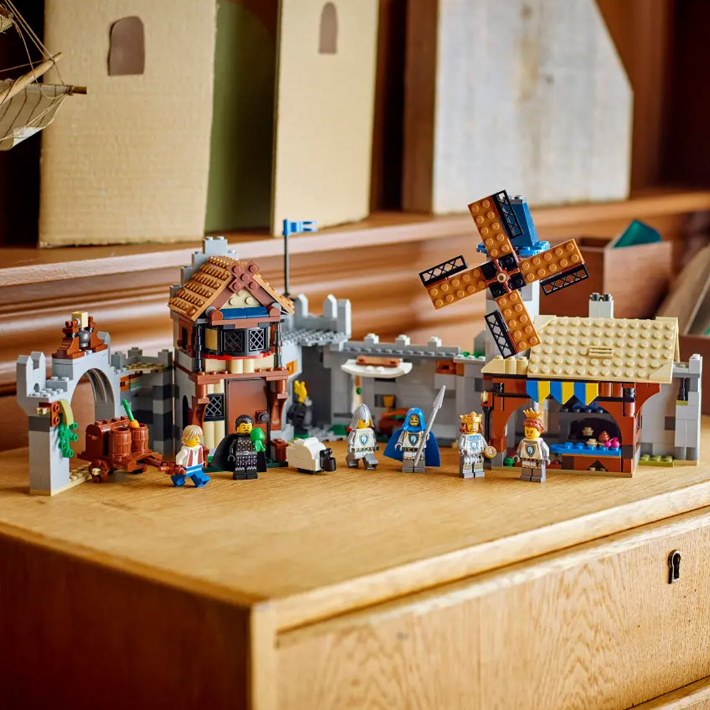 LEGO® Creator: Средновековен рицарски замък (31168) изображение 7