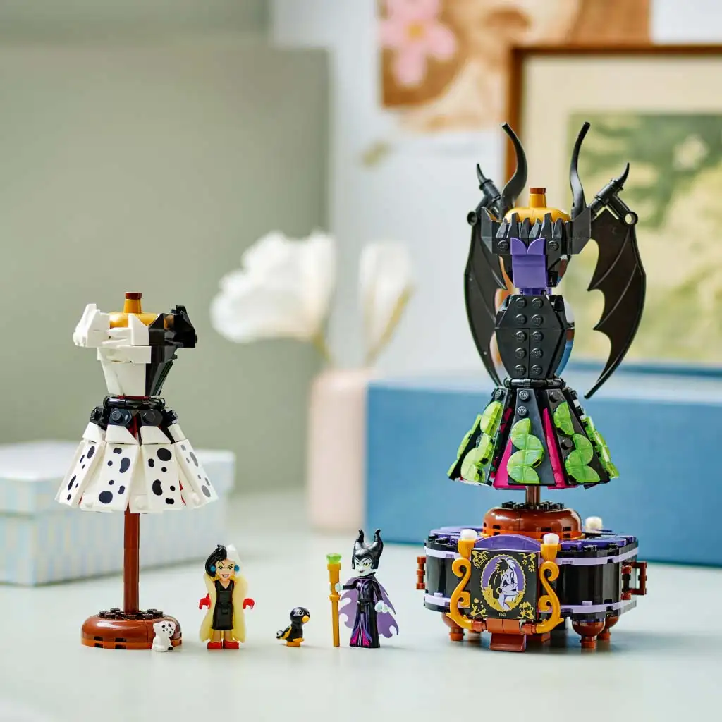 LEGO® Disney: Демона и Шърниела де Фрас дрехи (43262) изображение 5