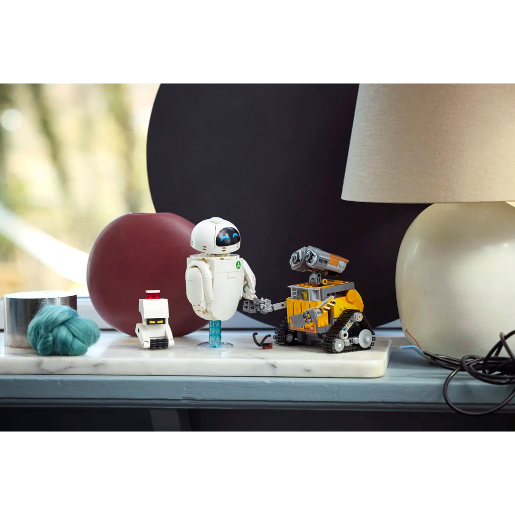 LEGO® Disney: WALL-E и EVA (43279) изображение 8