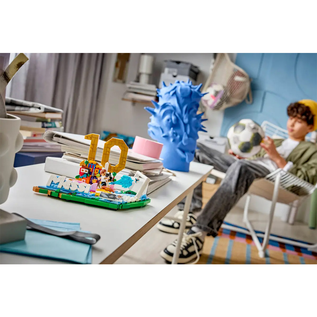 LEGO® Editions: Лионел Меси – Най-добрите моменти във футбола (43011) изображение 6