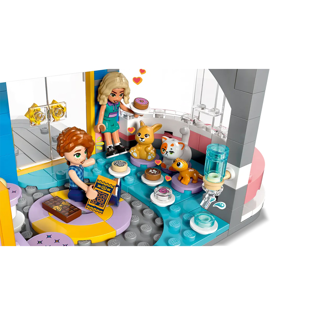 LEGO® Friends: Клубна къща в Хартлейк Сити (42689) изображение 4