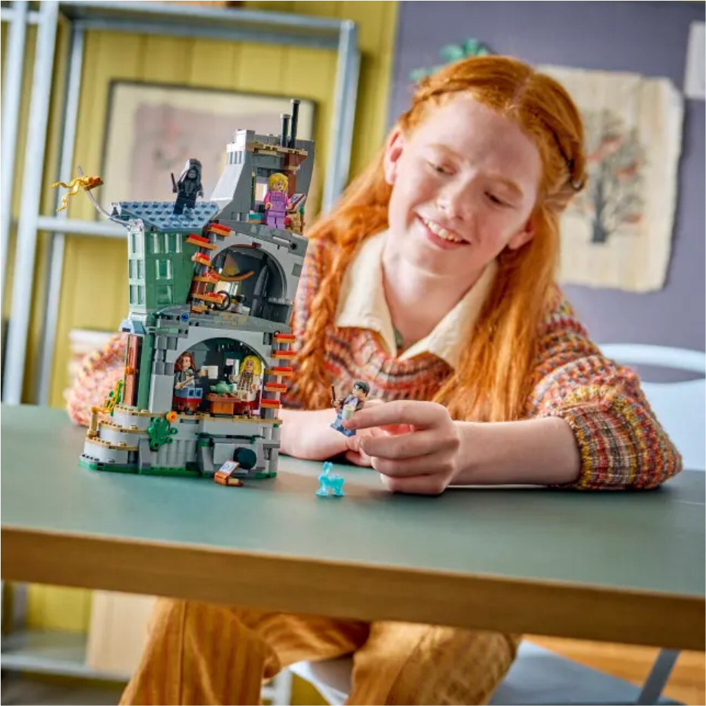 LEGO® Harry Potter: Къщата на Луна Лавгуд (76467) изображение 4