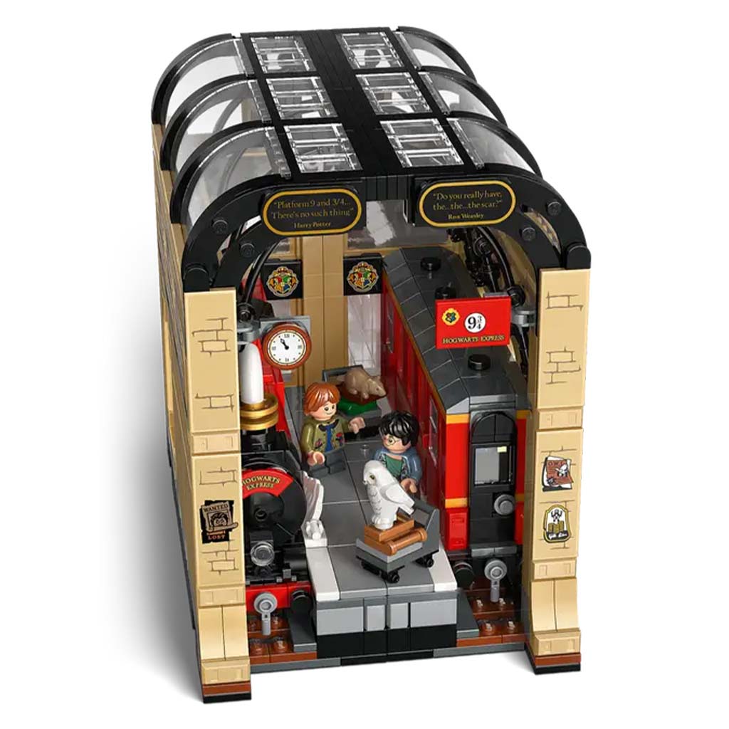 LEGO® Harry Potter: Книжно кътче: Роксфорт™ експрес (76450) изображение 4