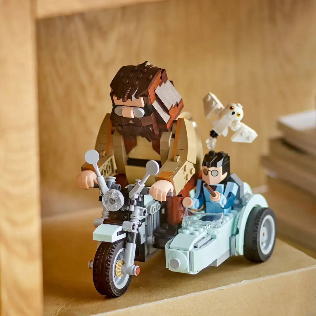 LEGO® Harry Potter: Приключенията на Хагрид™ и Хари с мотор (76443) изображение 3