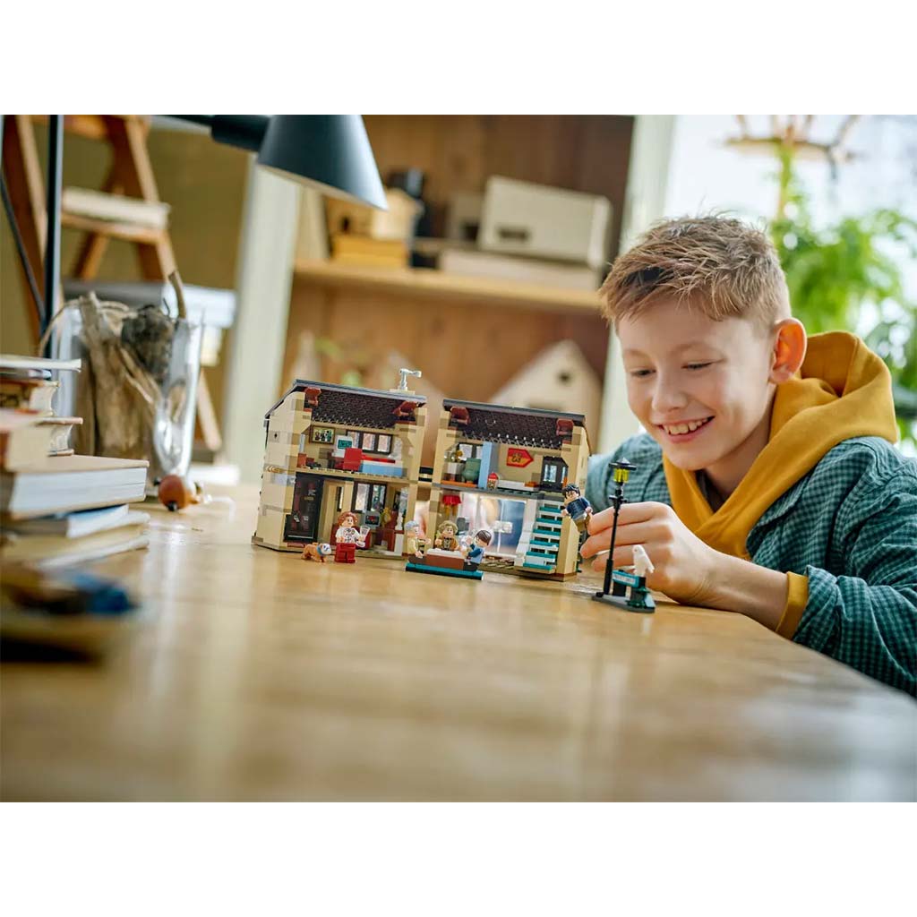 LEGO® Harry Potter: Privet Drive: Визитът на леля Мардж (76451) изображение 8