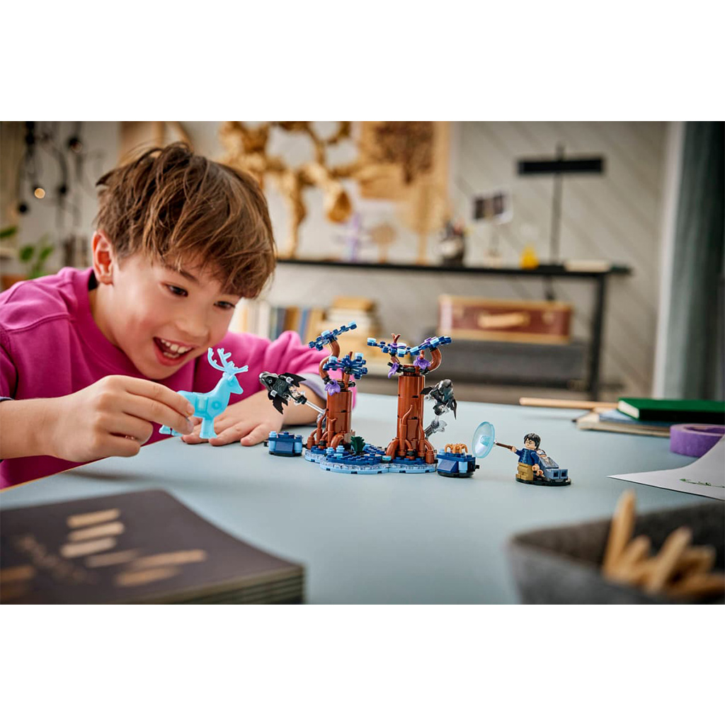 LEGO® Harry Potter™: Забранената гора: Expecto Patronum (76475) изображение 5