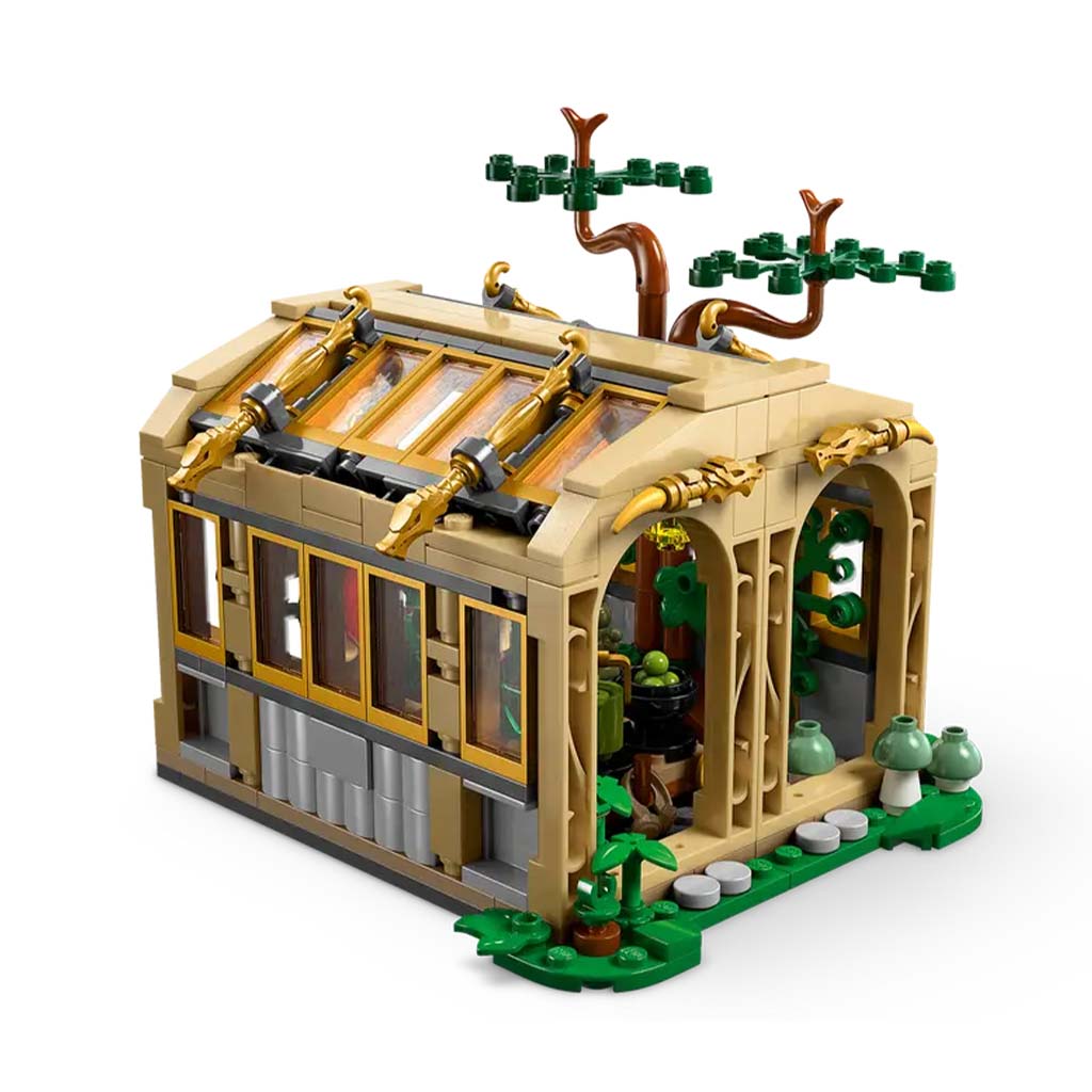 LEGO® Harry Potter: Замъкът Хогуортс™: Час по билкознание (76445) изображение 5