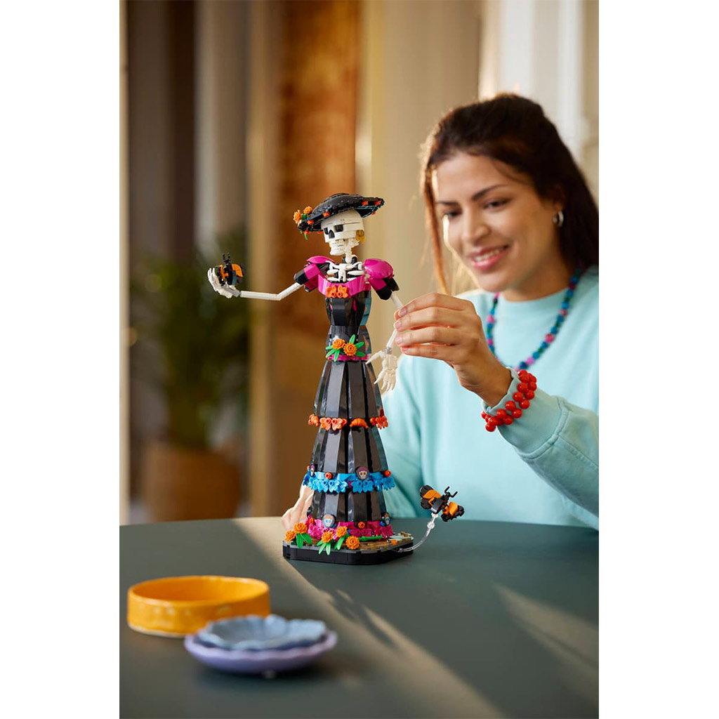 LEGO® Ideas: Ла Катринa (21372) изображение 13