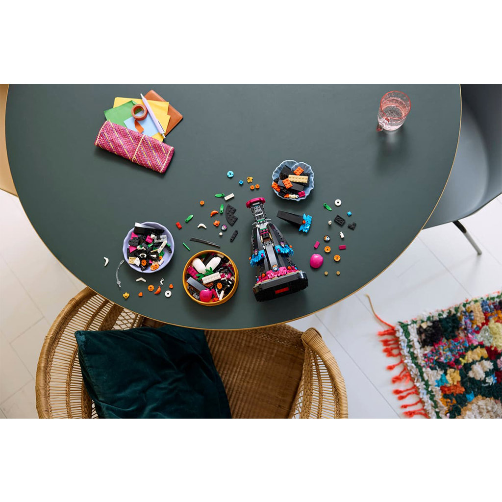 LEGO® Ideas: Ла Катринa (21372) изображение 14