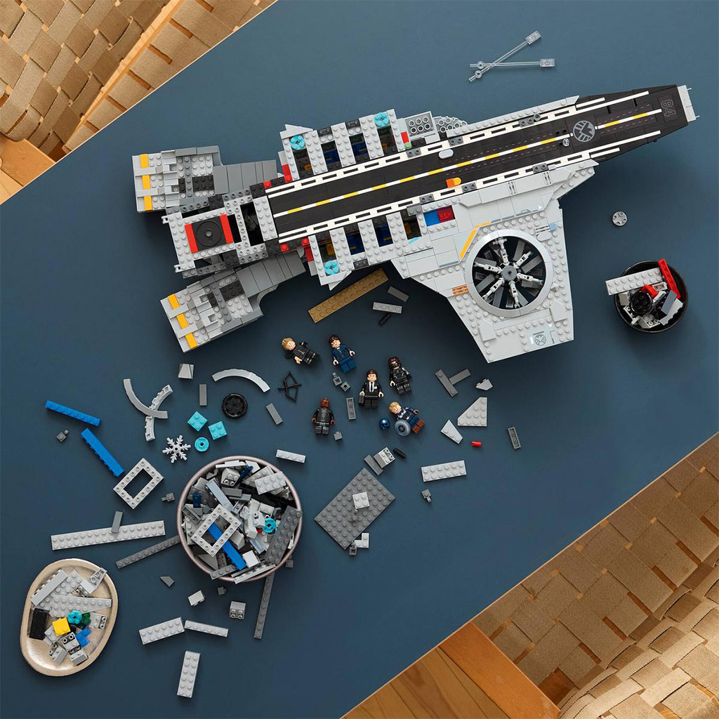 LEGO® Marvel: S.H.I.E.L.D. Хеликарие (76354) изображение 8