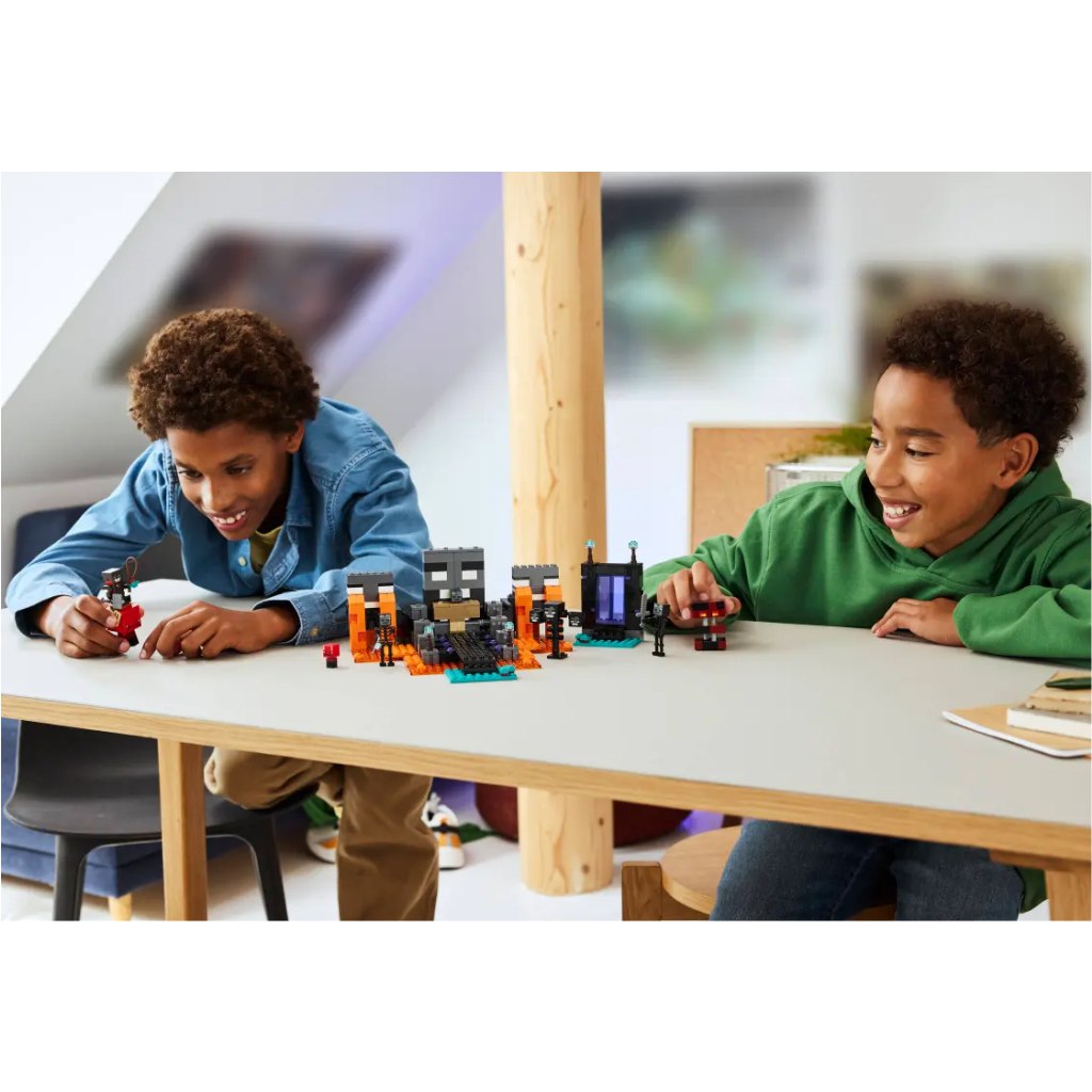 LEGO® Minecraft: Битка с Изсушителите (21590) изображение 4