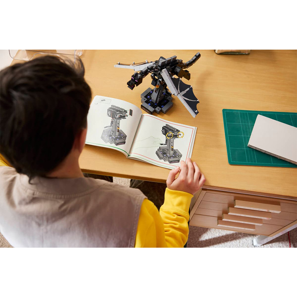 LEGO® Minecraft: Драконът на съдбата (21595) изображение 12