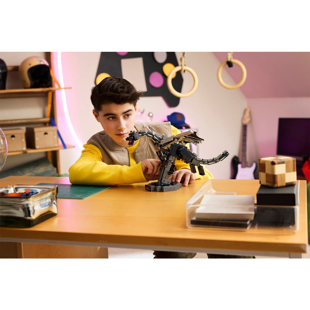LEGO® Minecraft: Драконът на съдбата (21595) изображение 9