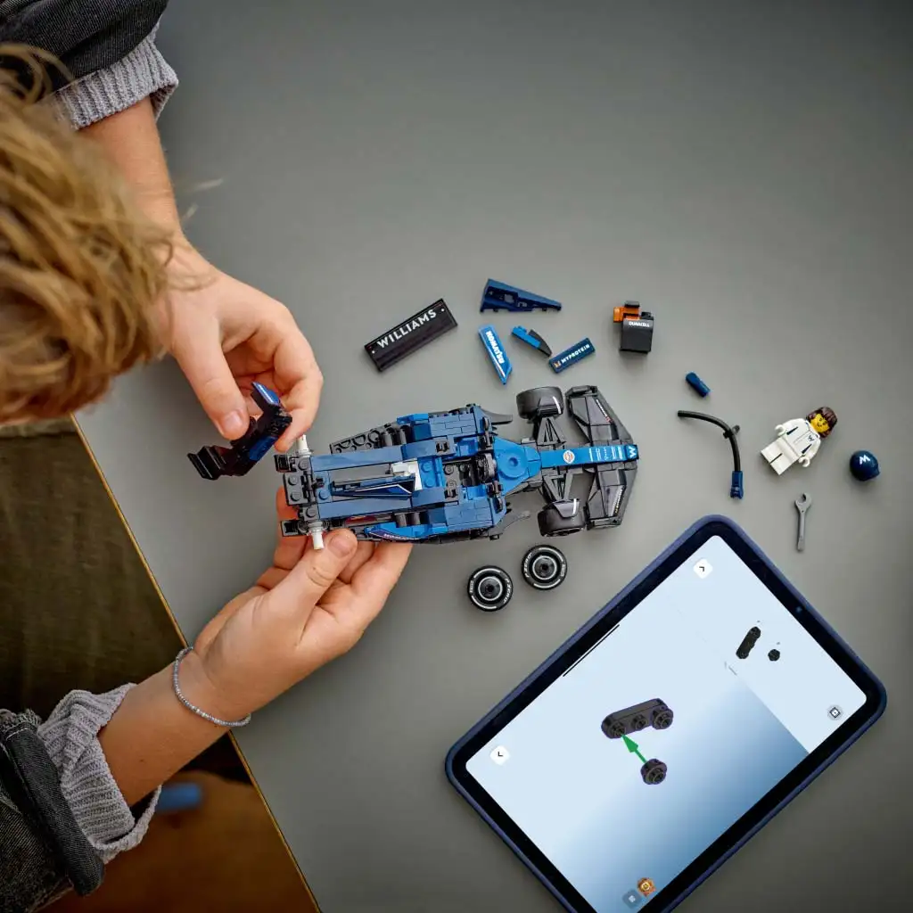 LEGO® Speed Champions: Williams Racing FW46 F1® състезателен автомобил (77249) изображение 3