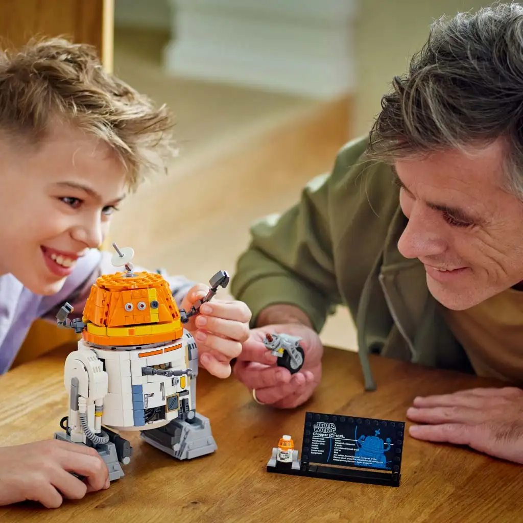 LEGO® Star Wars™: Chopper (C1-10P)™ астро-механичен дроид (75416) изображение 4