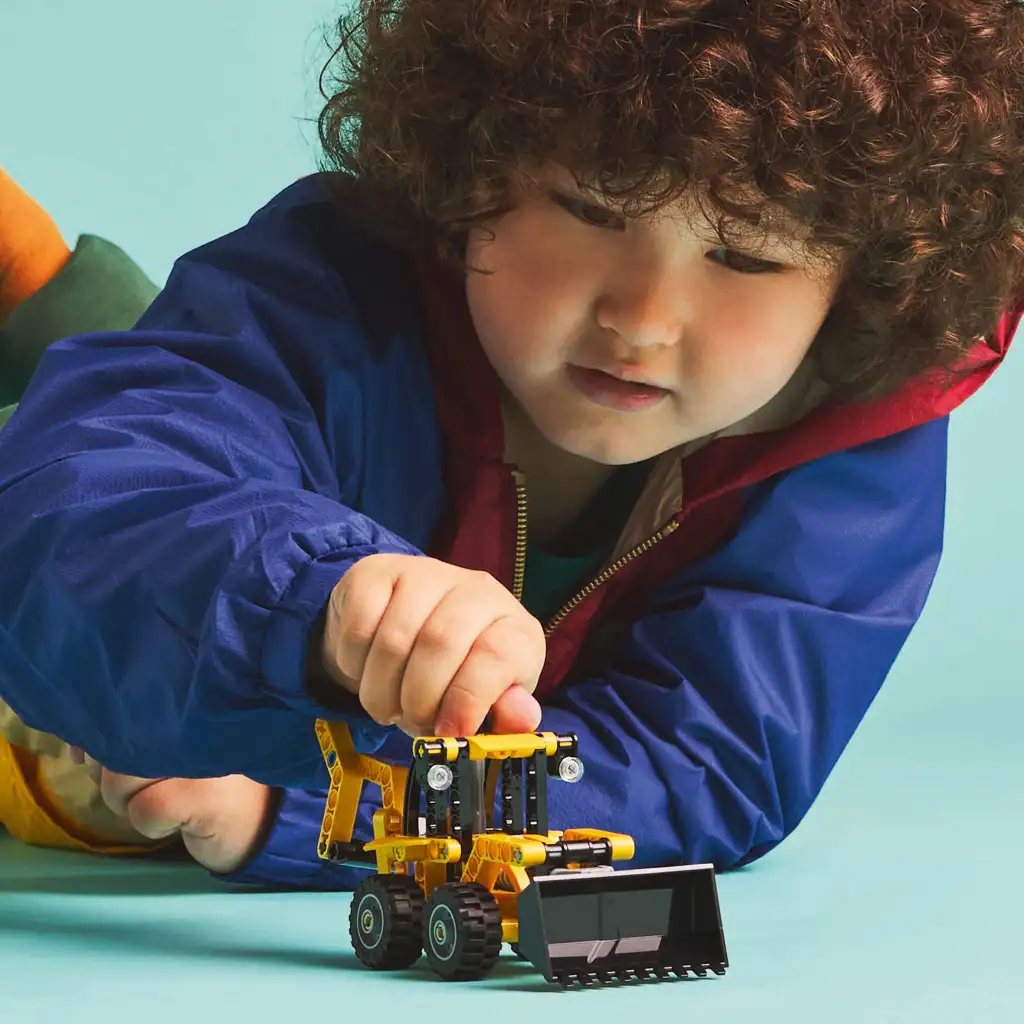 LEGO® Technic: Изкопна машина (42197) изображение 3