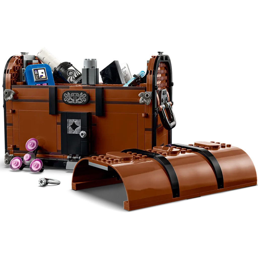LEGO® Wednesday: Изе жилище (76785) изображение 5