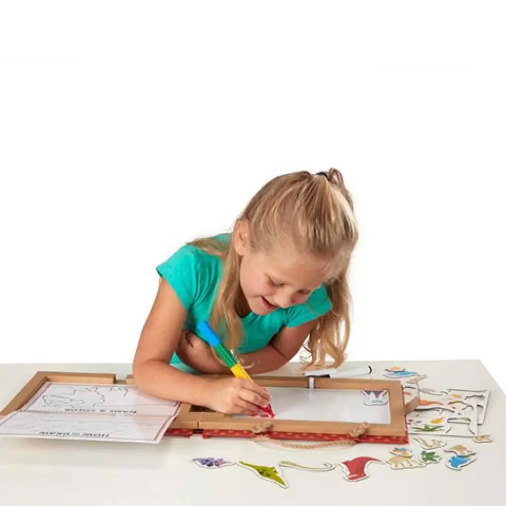 Melissa & Doug: Комплект за рисуване и магнитна креативна игра с динозаври изображение 3