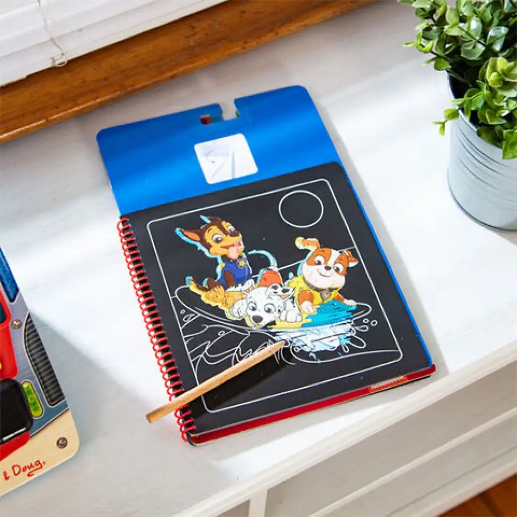 Melissa & Doug: Патрул на лапите Чейс картина за драскане креативна игра изображение 3
