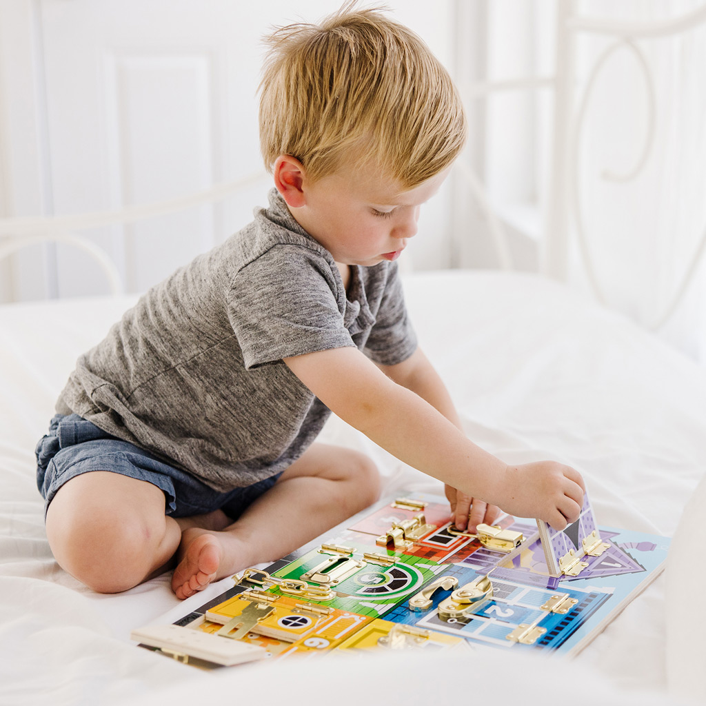 Melissa&Doug: Таблица за умения с ключалки и резета от дърво - Spin Master изображение 3