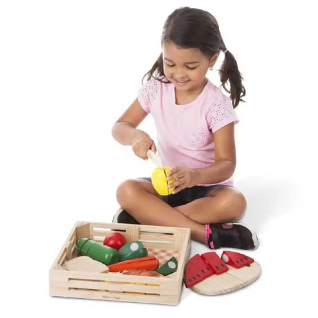 Хранителни продукти за нарязване в контейнер - Melissa & Doug изображение 3