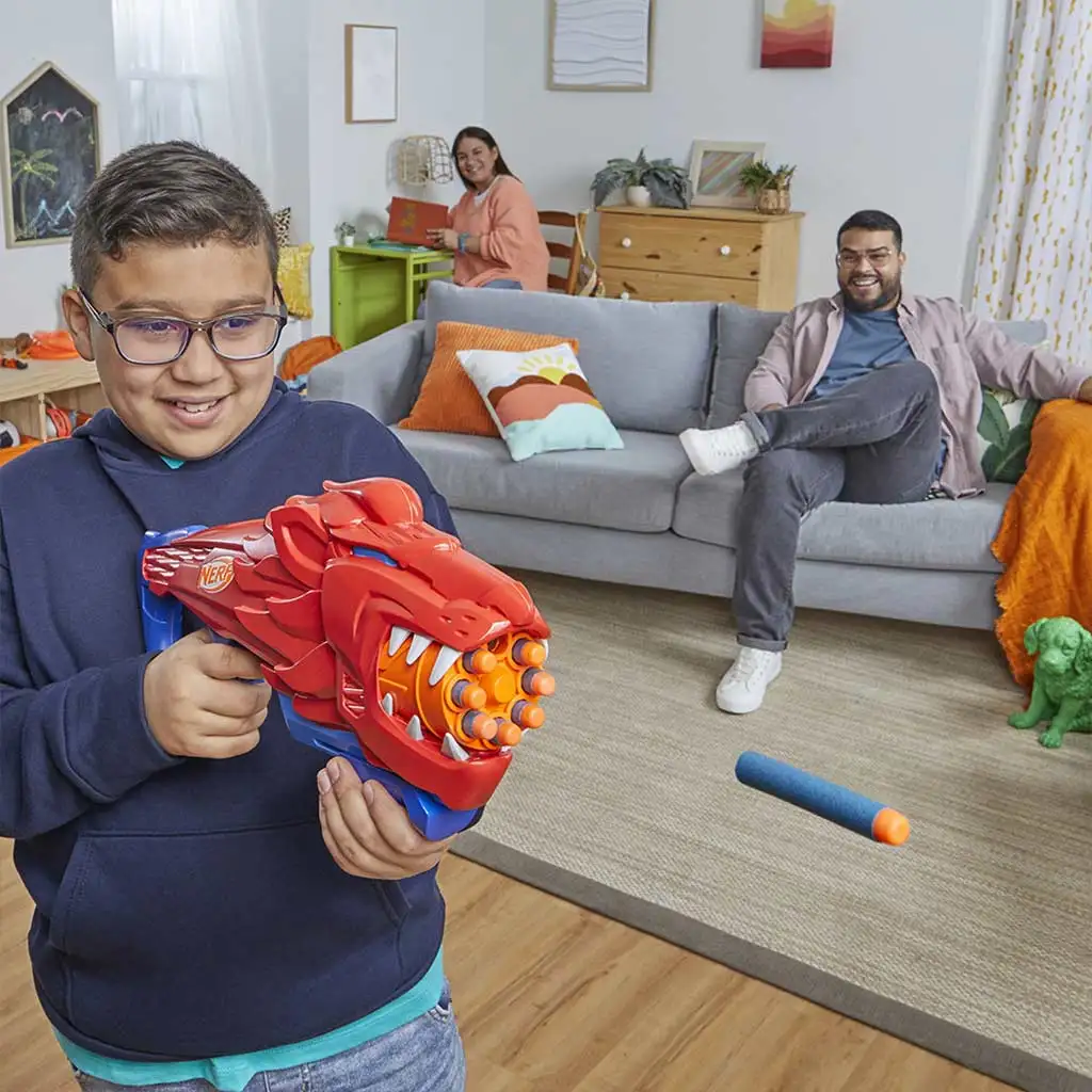 Nerf: Lionfury пистолет за стрелба с гъби с 16бр патрони - Hasbro изображение 4