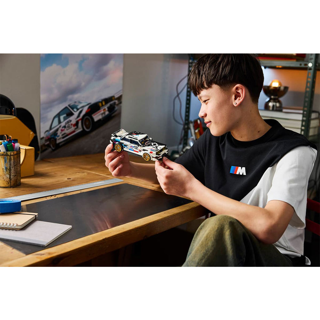 LEGO® Speed Champions: BMW M3 (E30) (77263) изображение 8
