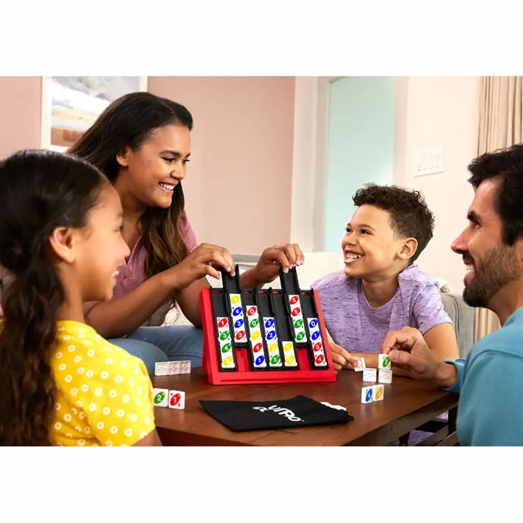 UNO Quatro настолна игра - Mattel изображение 4