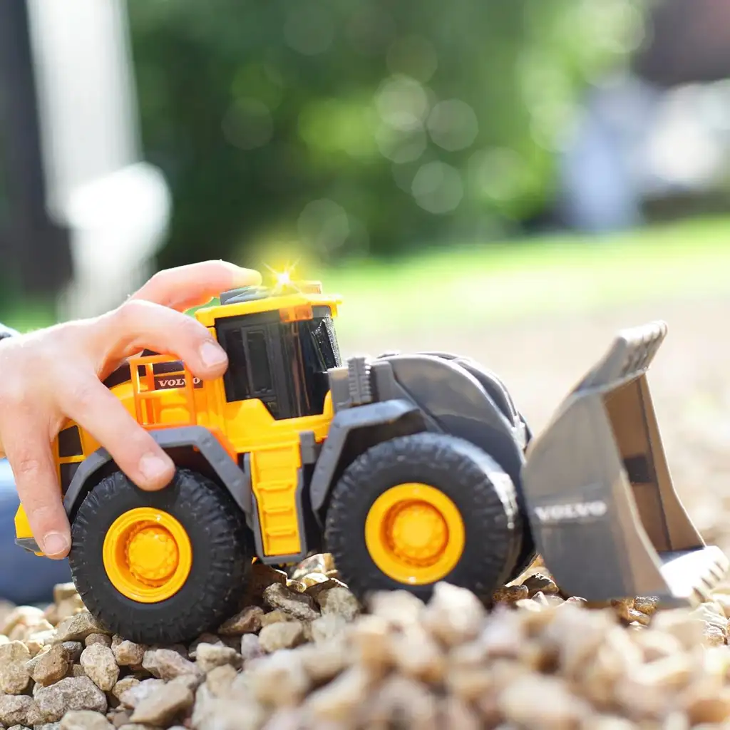 Volvo багер с ефекти на светлина и звук 23 см - Dickie Toys изображение 5