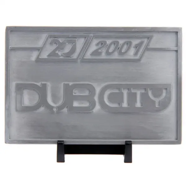 1999 Chevy Silverado Dooley метален автомобилен модел 1/24 - Simba Toys изображение 7
